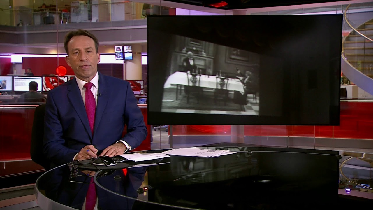 'Dinner for one' famous & first showing (Germany/UK) - BBC News - 23rd