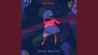 Video thumbnail of "Juana Molina - Un día punk"