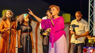 BOKO TUNA - Yasmine NSIMBA | Live concert Congo Seben ( Vidéo Officiel)