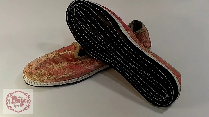 Venetian women's Slippers on Rubelli fabric, Mirage Rosa pattern