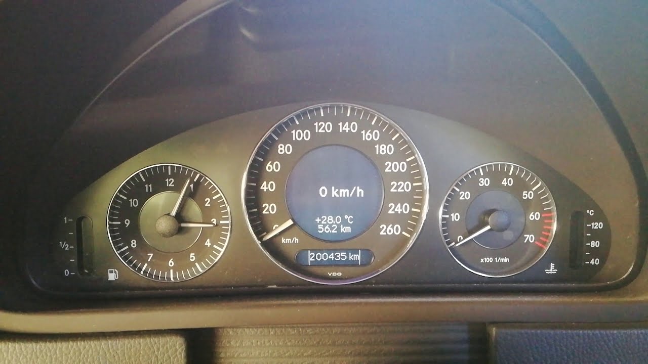 How To Check Battery Voltage on Mercedes CLK W209 series YouTube