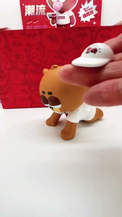 Bernie Bear Art Trends Blind Box Series by Meki #keithharing #berniebear #meki #blindbox #kawaii
