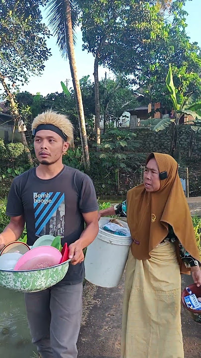 disuruh nyuci piring #lucu #komedikuncir #ngakak #gudanghiburan #comedy #hiburansegar #funny #hibura