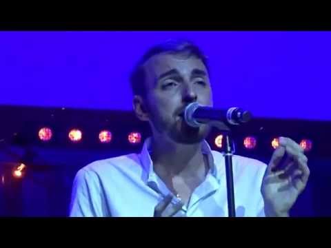 christophe-willem-chante-son-nouveau-single-"le-chagrin"-shamengo-19/09/2014