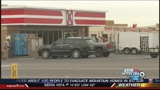 Deputies search for carjacking suspect