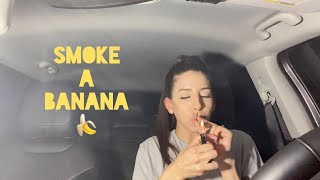 ROLLING & SMOKING A BANANA ??? 🍌🤯 ~chill smoke sesh