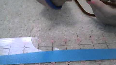 how to make a duct tape flower/daisy-