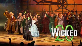 Wicked 💚 20th Anniversary Green Performance | 5 Elphabas, Curtain Call, and Elphie Selfie