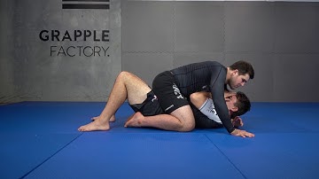 BJJ Basics Series: Mount Attacks #10 - Lat Closure