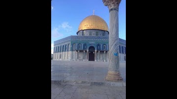 Al Rahman أصوات من السماء - سورة الرحمن بصوت الشيخ محمد عادل