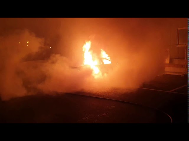 2020-07-21 Bilbrand vid Klaras hus