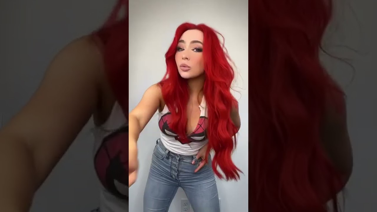 To Spidey 💃 IB DePooty #spiderman #cosplayer #maryjanewatson