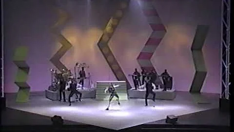 AMA'90 Bobby Brown [HQ]