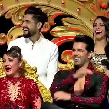 Govinda & Raveena Tandon turn back the time at Nach Baliye