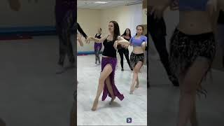 تعليم الرقص الشرقي على مهرجان حبيبتي افتحي شباكك انا جيت