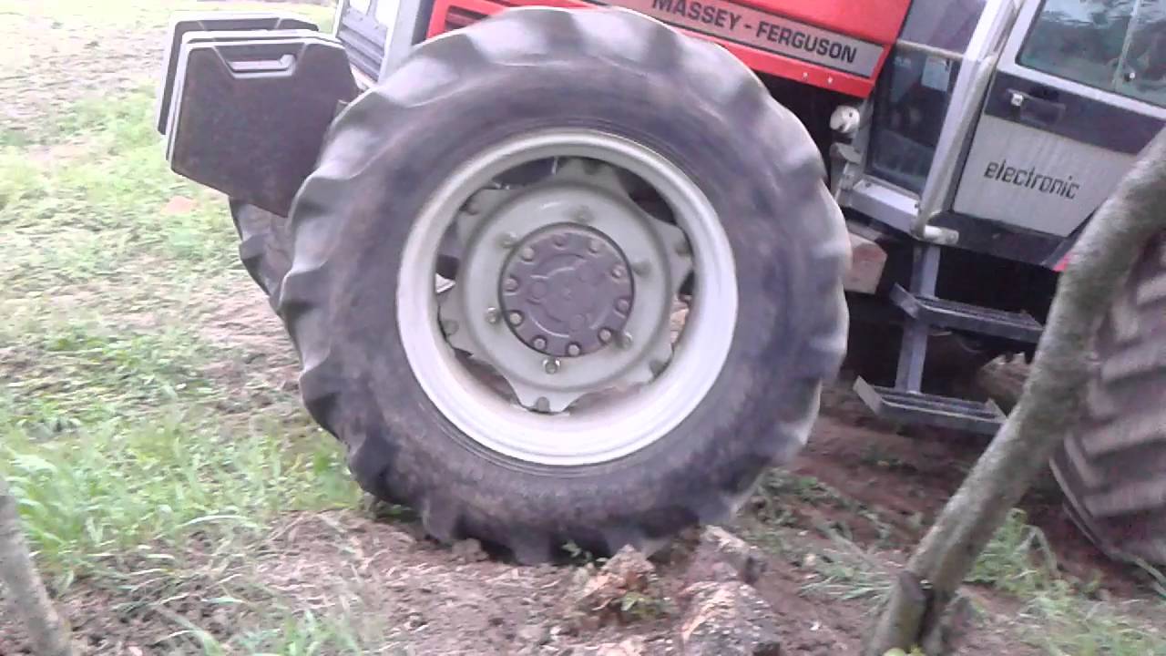 Massey Ferguson 3065 i cisterna 6t