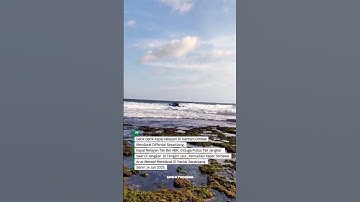 Detik - Detik Kapal Nelayan Di Hantam Ombak Pantai Gunungkidul.