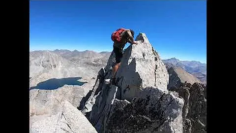 Mt Gardiner (12,907 ft)