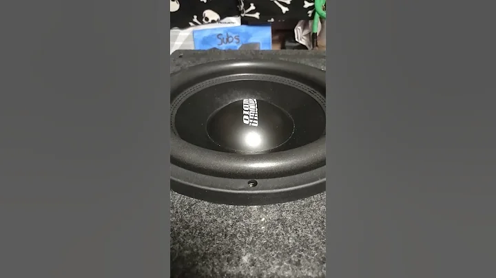 Sundown Audio E-12 V4 D2 #subwoofer Taramps HD3000 #car #amplifier #shorts #bass #flex #sub #bangin