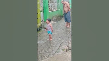 Hujan#mandi hujan#short video