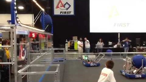 Team 3571 Autonomous during practice