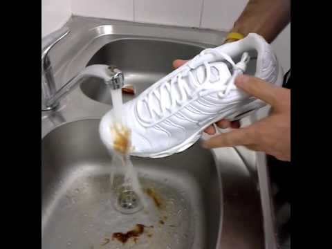 Crep protect - footlocker - YouTube