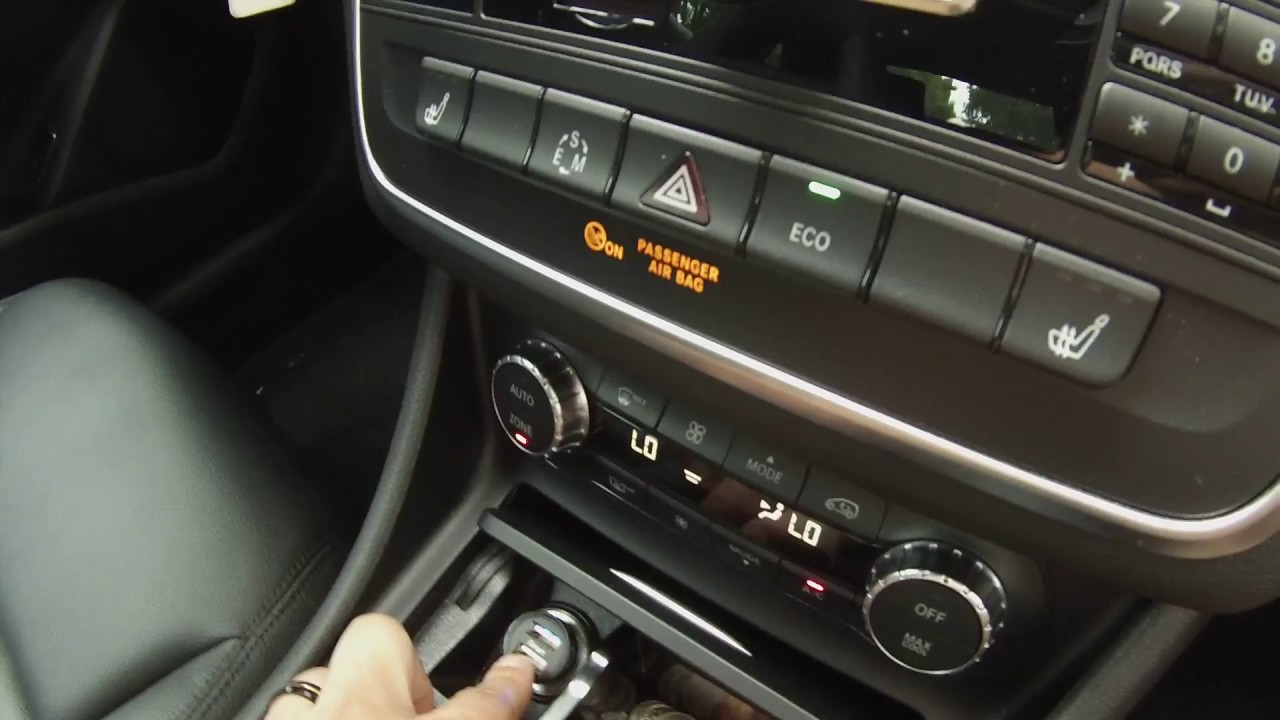 mercedes clk 250 fuse box 16 11 crest3dwhite de \u2022 Mercedes Clk Class cla250 dashcam install youtube rh youtube com 2014 mercedes cla 250 fuse diagram 2014 mercedes cla