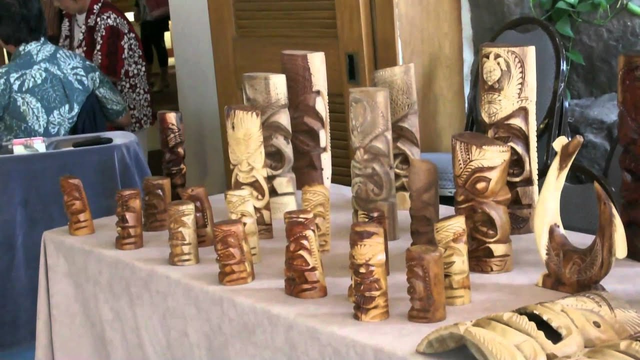 Wood Carving at Sheraton Oahu Hawaii YouTube