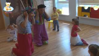 Rozprávky pre deti s mackom Delič...