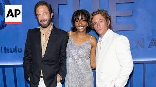 Jeremy Allen White, Ayo Edebiri and cast say goodbye to 'The Bear'