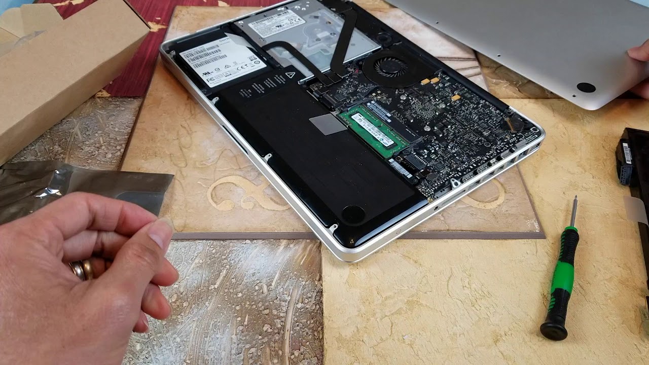 How To Replace Apple MacBook Pro 13" Internal Battery & How To Legit ...