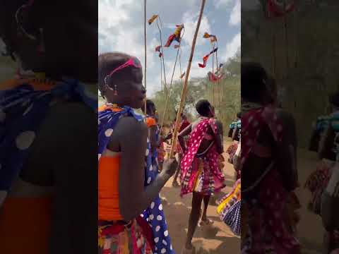 Danza tradicional de la Tribu Larim en Sudán del Sur. #africa #culture  #travel