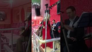 Sultan Tanyeli̇. Bi̇tli̇si̇n Önünde Baglar Halay Resimi