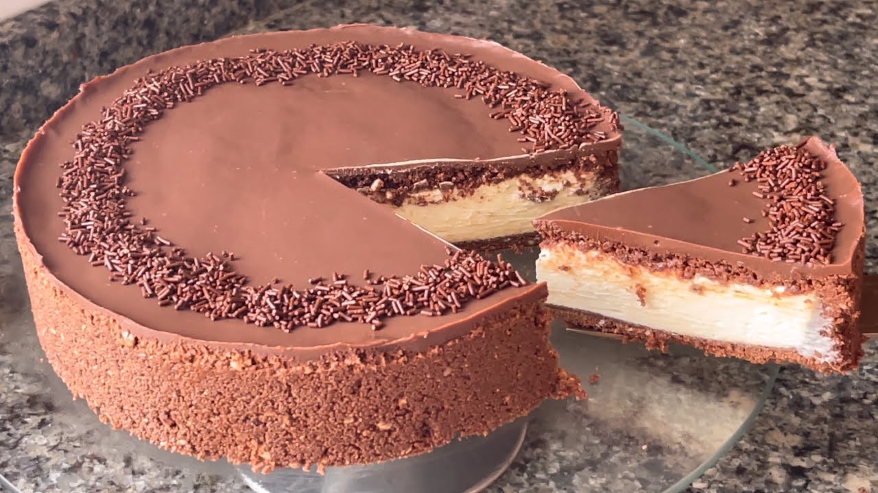 كيك حقًا خرافي بدون فرن بدون حليب بدون كريمة سائلة بدون جبن👌🏻بمكونات بسيطة شي حاجة ادماااان