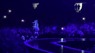 Download Lagu Ariana Grande - breathin: Sweetener World Tour St. Louis 2019 MP3 Download Lagu Ariana Grande - breathin: Sweetener World Tour St. Louis 2019 MP3