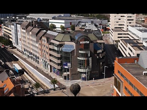 Chris Buijink (voorzitter Joint Consultative Committee ESA) neemt afscheid van spionagecentrum ESTEC