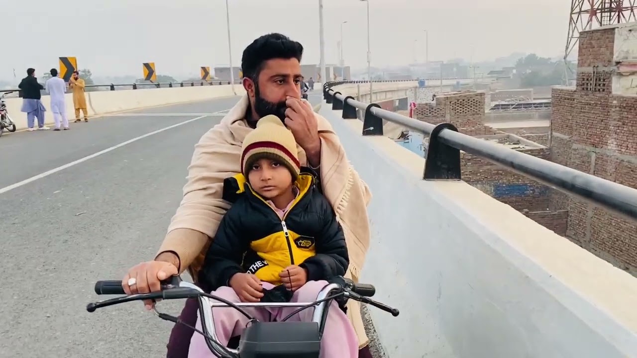 Aj apko khanpur ka review karwaya👌