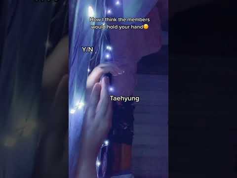 ردة فعل بتس عندما يمسكون يدك في السرير منحرف