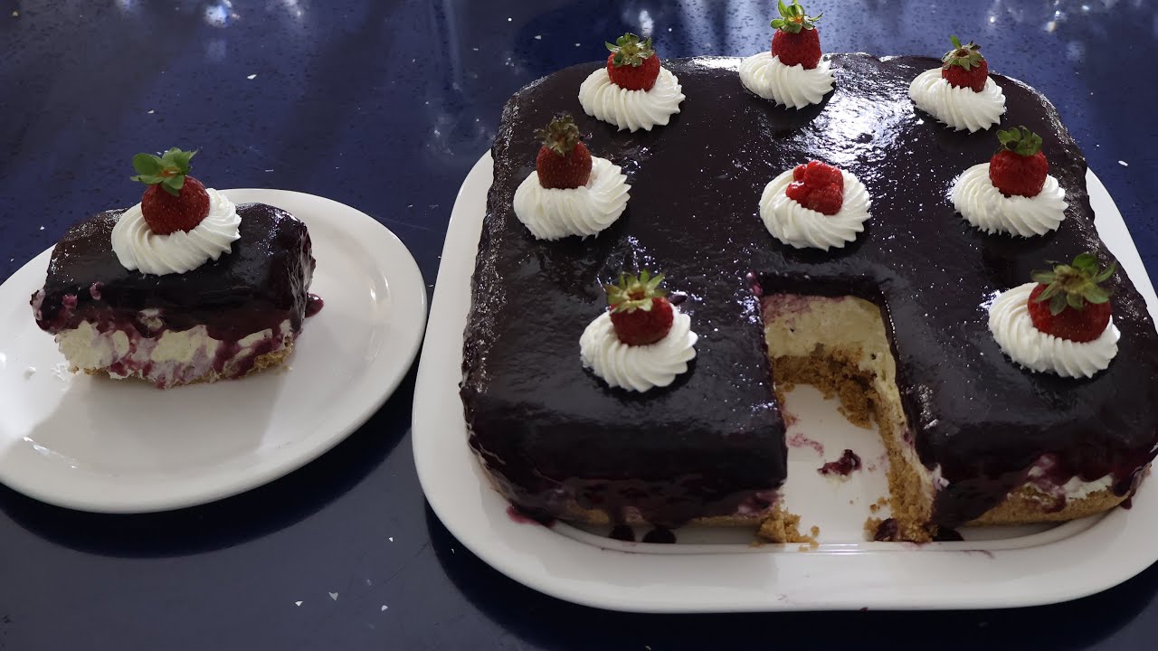 طريقة تحضير تشيز كيك بالفراولة و البلوبيري