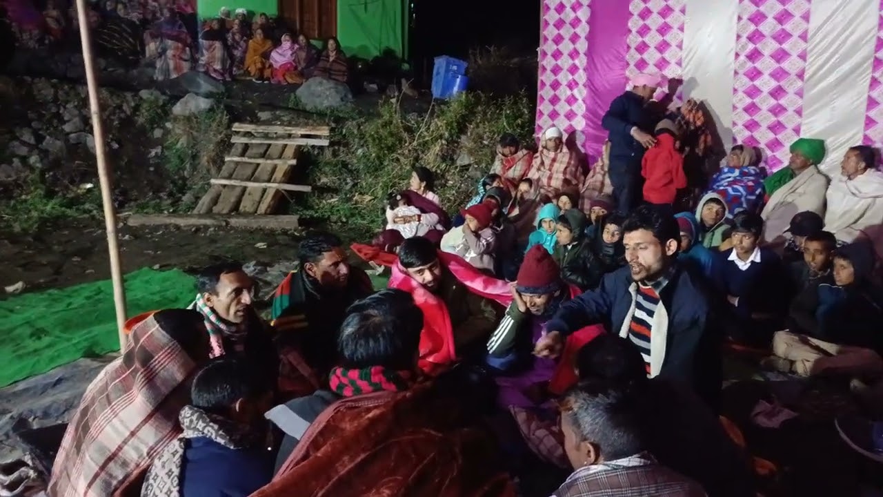 Din khushiyan da aya Sherawaliya...Ravi Kumar dogri singer and party
