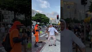 Download Lagu The vibes in Brazil are different😮‍💨🇧🇷 | noelgoescrazy #shorts MP3