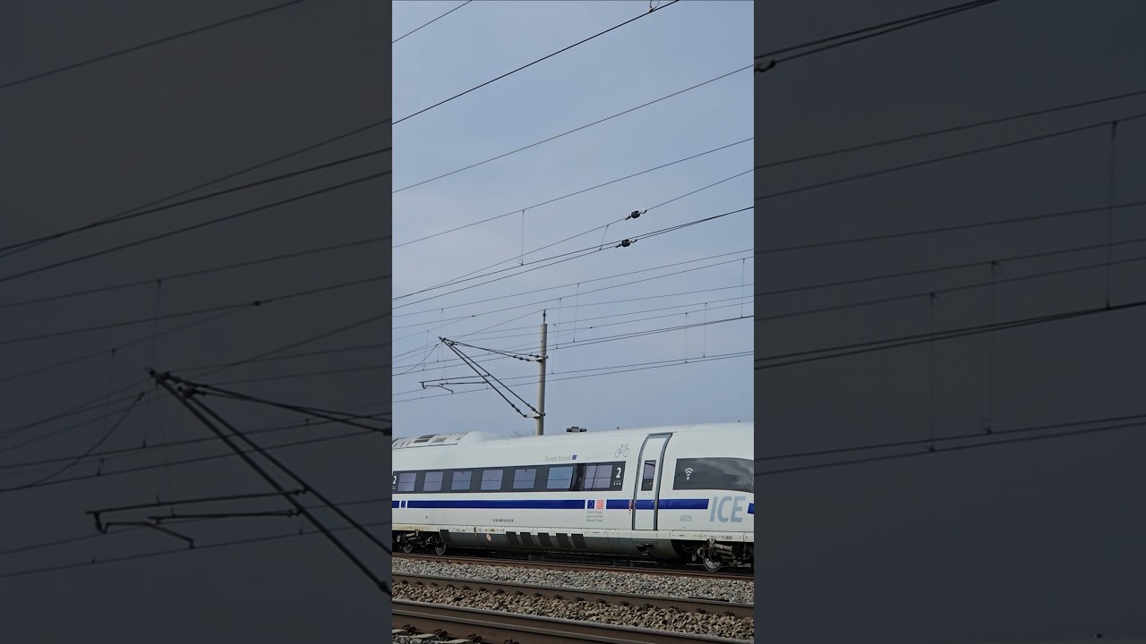 Europa ICE 3neo kurvt nach München