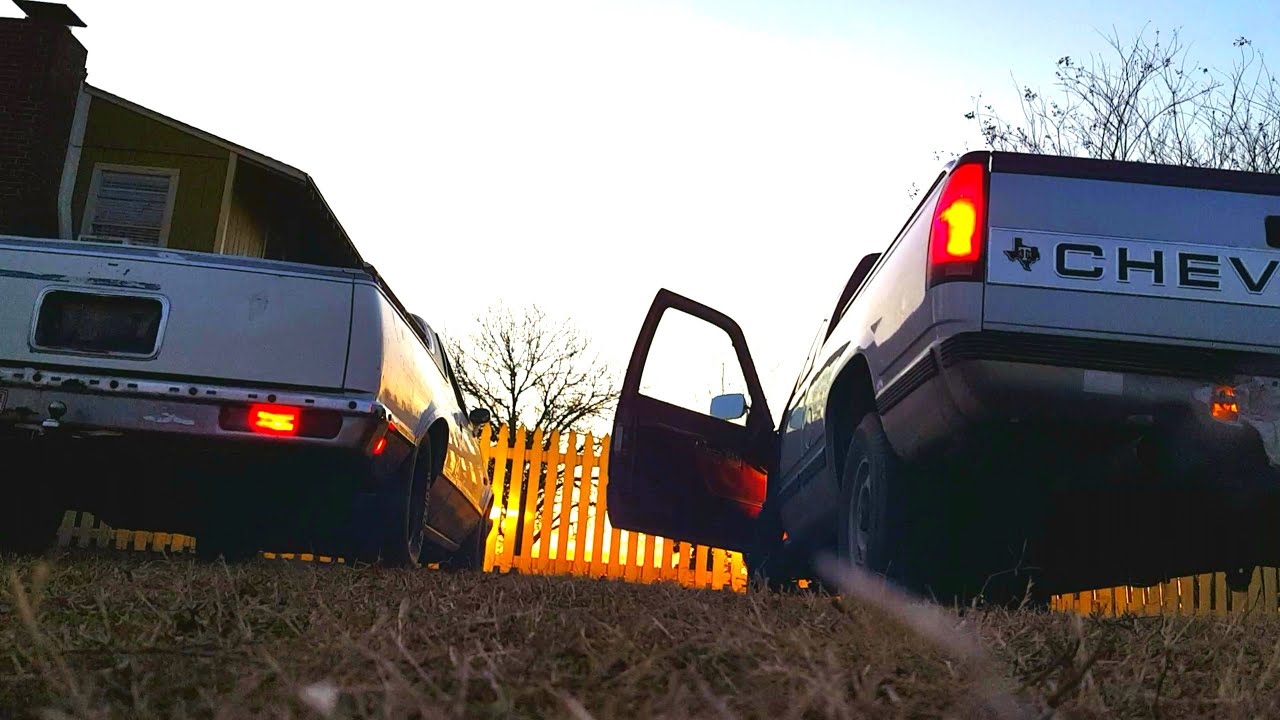 REV BATTLE!! Chevy 350 vs 305 - YouTube