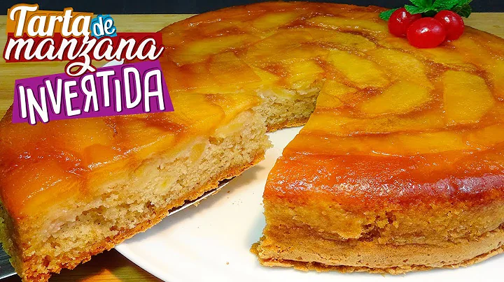 Tarta de manzana invertida o bizcocho de manzana a...