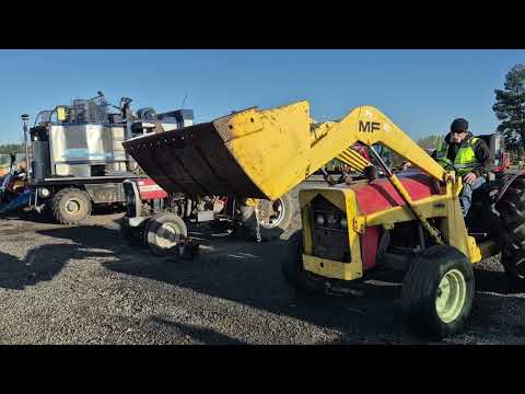 Lot # 282 Massey Ferguson MF 32 Tractor Loader