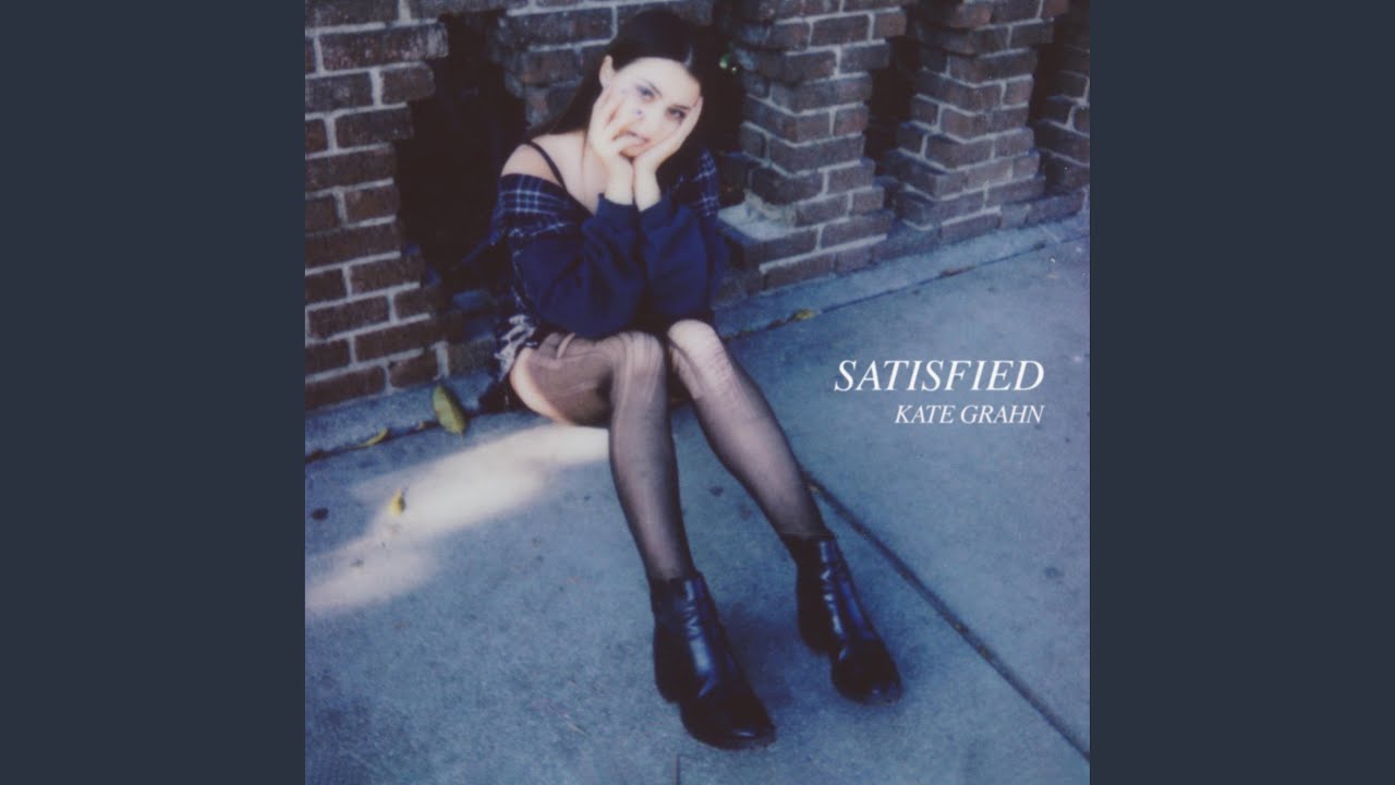 YouTubeでSatisfiedを視聴 YouTubeでSatisfiedを視聴