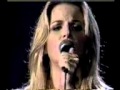 Trisha Yearwood - Somewhere Over The Rainbow (Live at Disneyland)