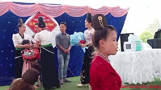 Mừng Tân gia pháư Thời bản tát xã bon phặng Thuận châu Sơn la