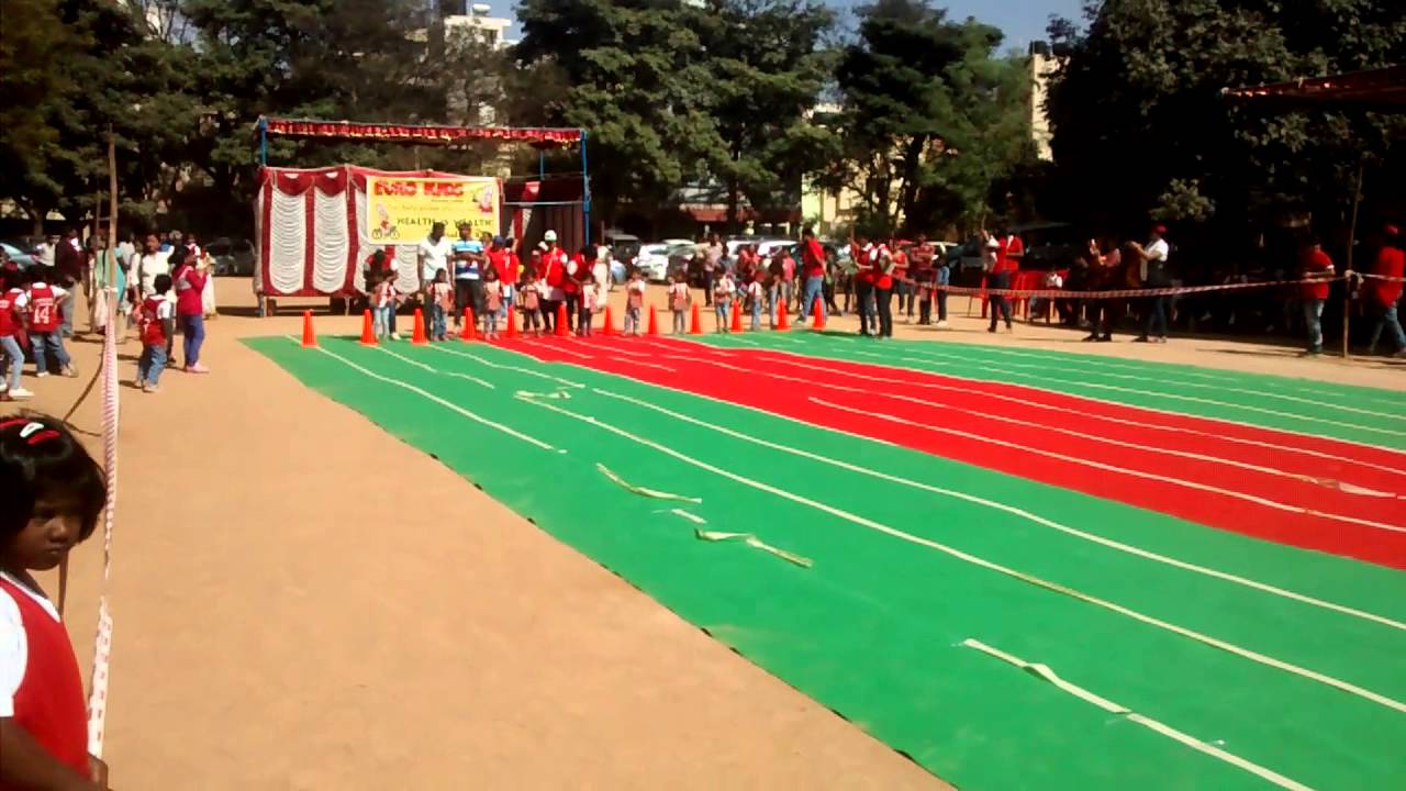 Vidit Kangaroo race @ Euro Kids - YouTube