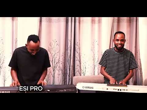 Pianist Aimable Na Mbangutse Bahuriye Mumukunga Mumavuta Masha